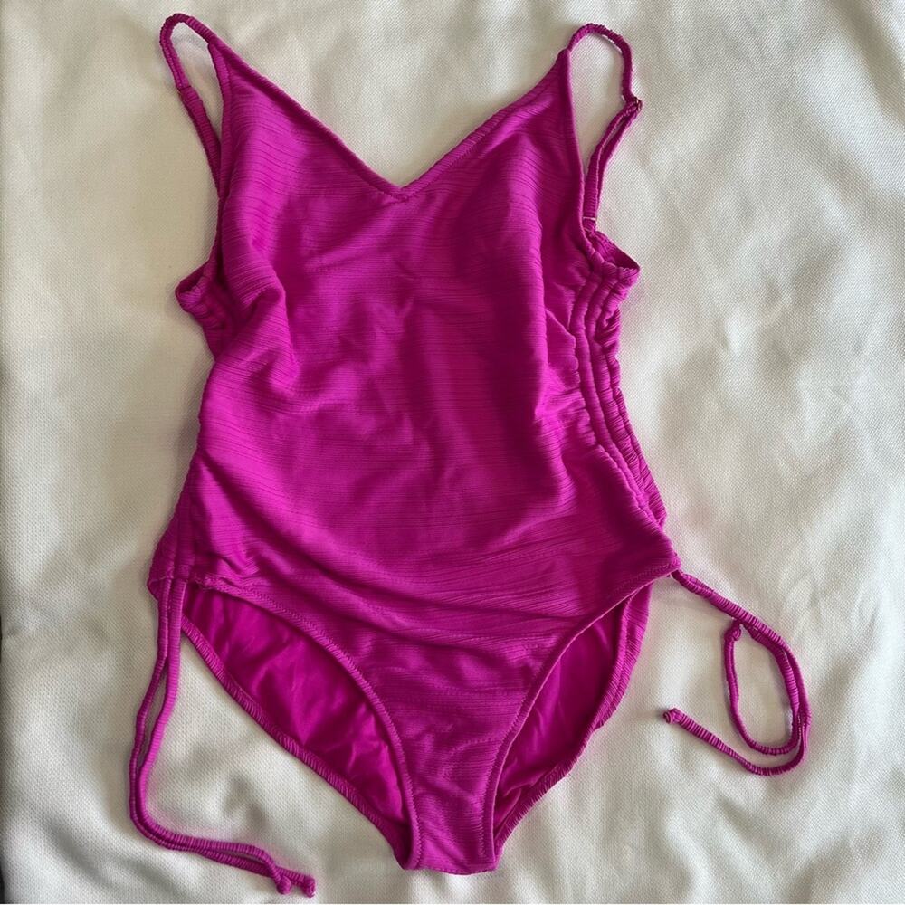 Jessica Simpson One Piece Low Back Magenta Size L